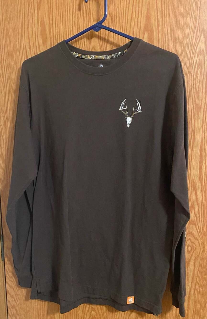 Legendary Whitetails Brown Deer Skull Long Sleeve T-Shirt